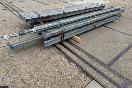 7.30 x 28.00m (204m²)